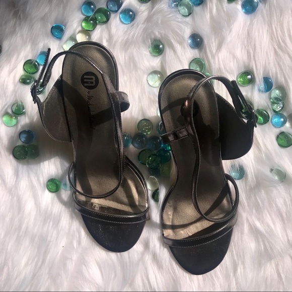 Michael Antonio Sandals - Picture 6 of 8